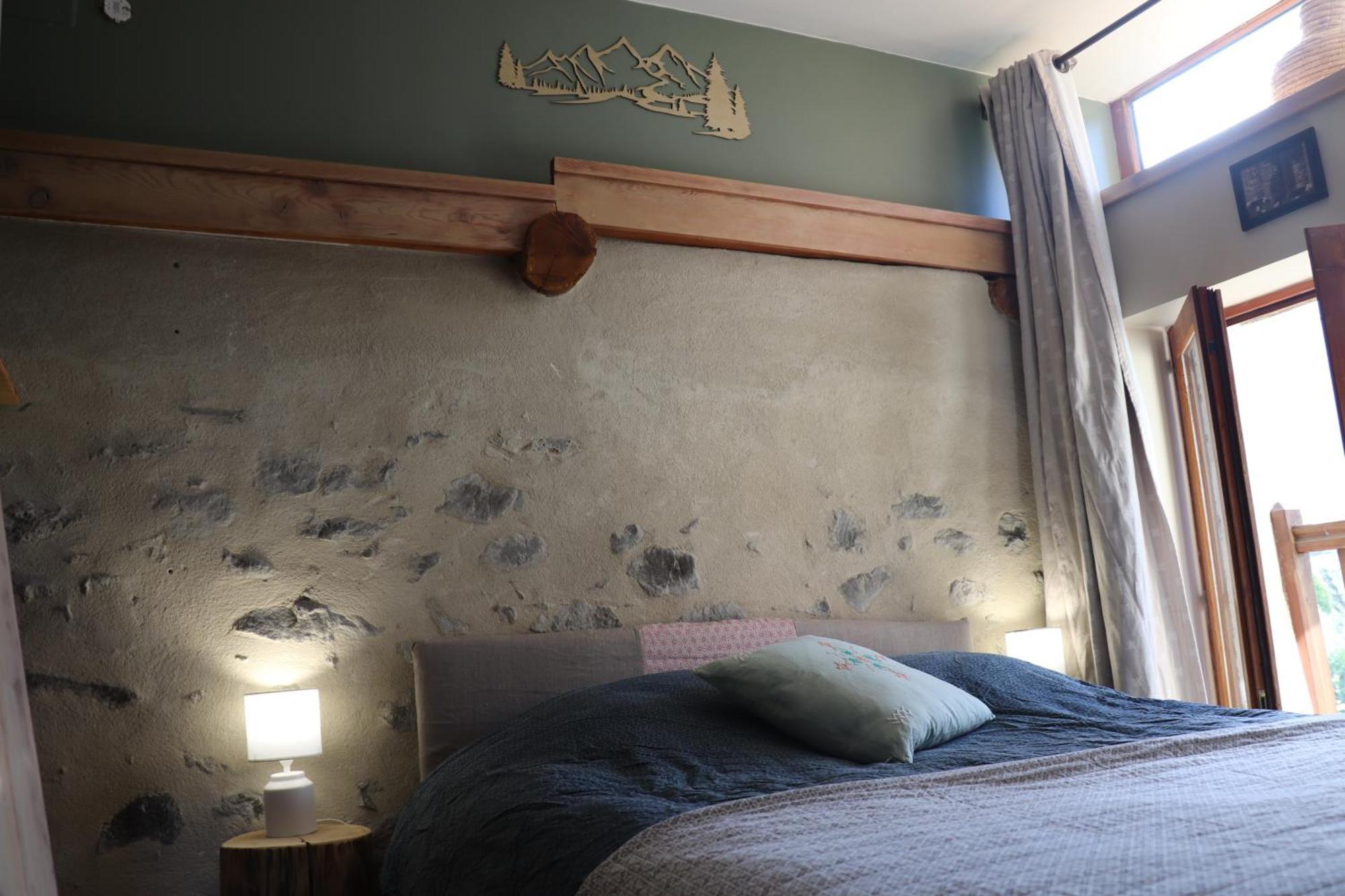 Appartement Dans Une Maison De Pays ブリアンソン エクステリア 写真